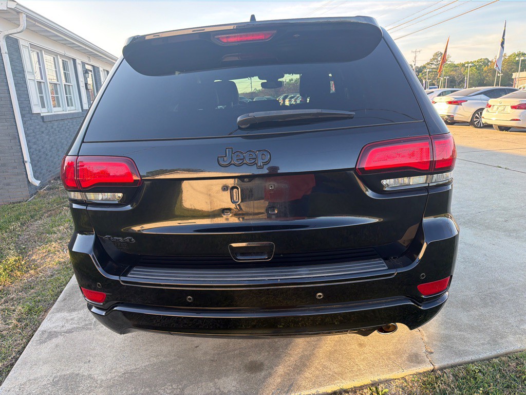 2018 Jeep Grand Cherokee Image 9