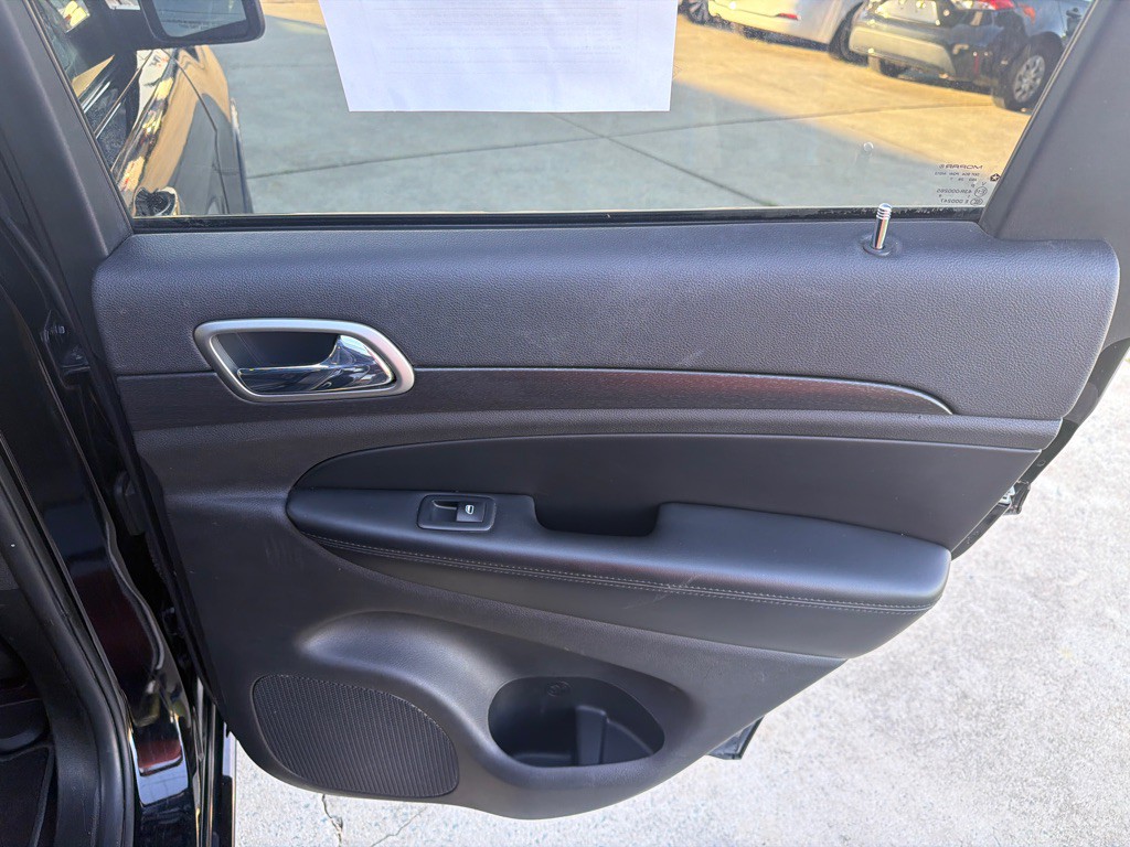 2018 Jeep Grand Cherokee Image 28