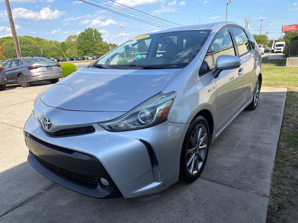 2016 Toyota Prius Image 1