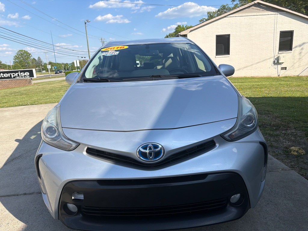 2016 Toyota Prius Image 3