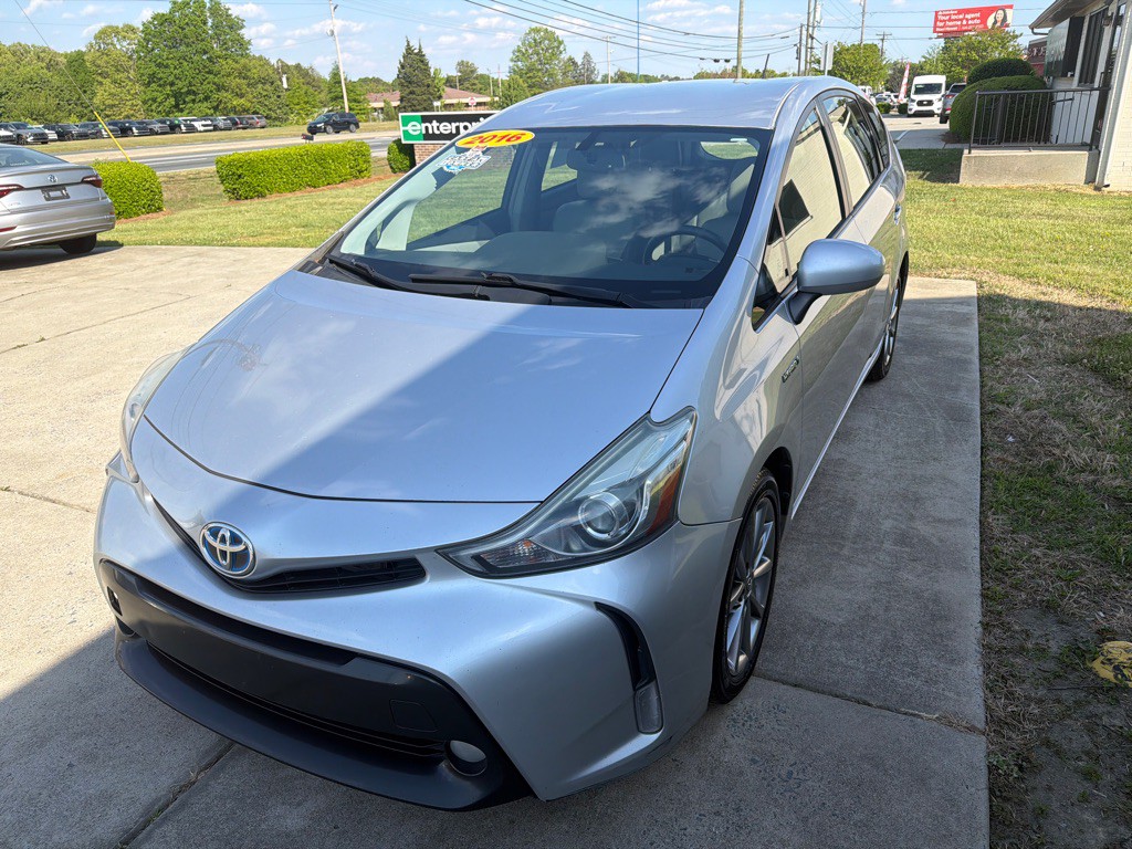 2016 Toyota Prius Image 4