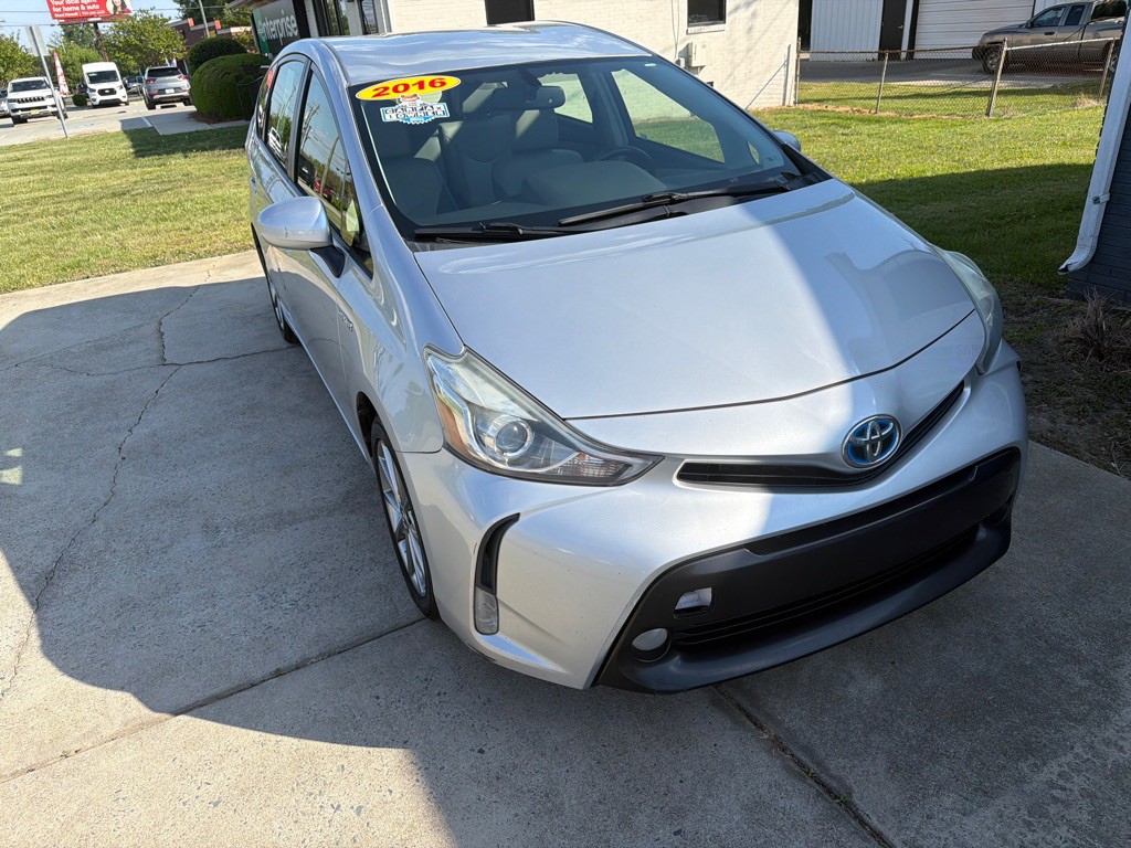 2016 Toyota Prius Image 5