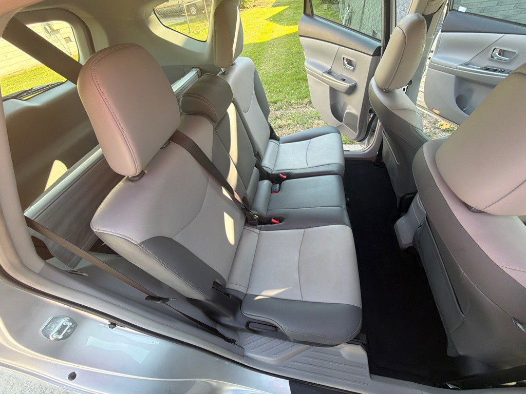 2016 Toyota Prius Image 26