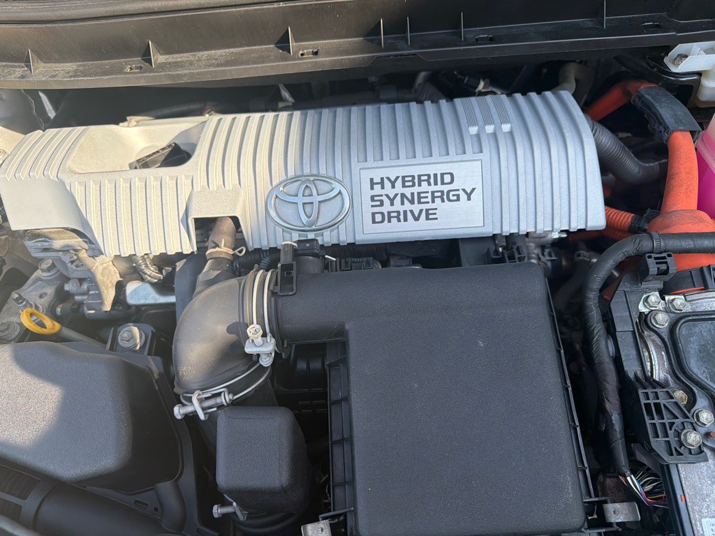 2016 Toyota Prius Image 38