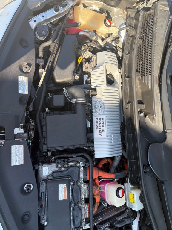 2016 Toyota Prius Image 39