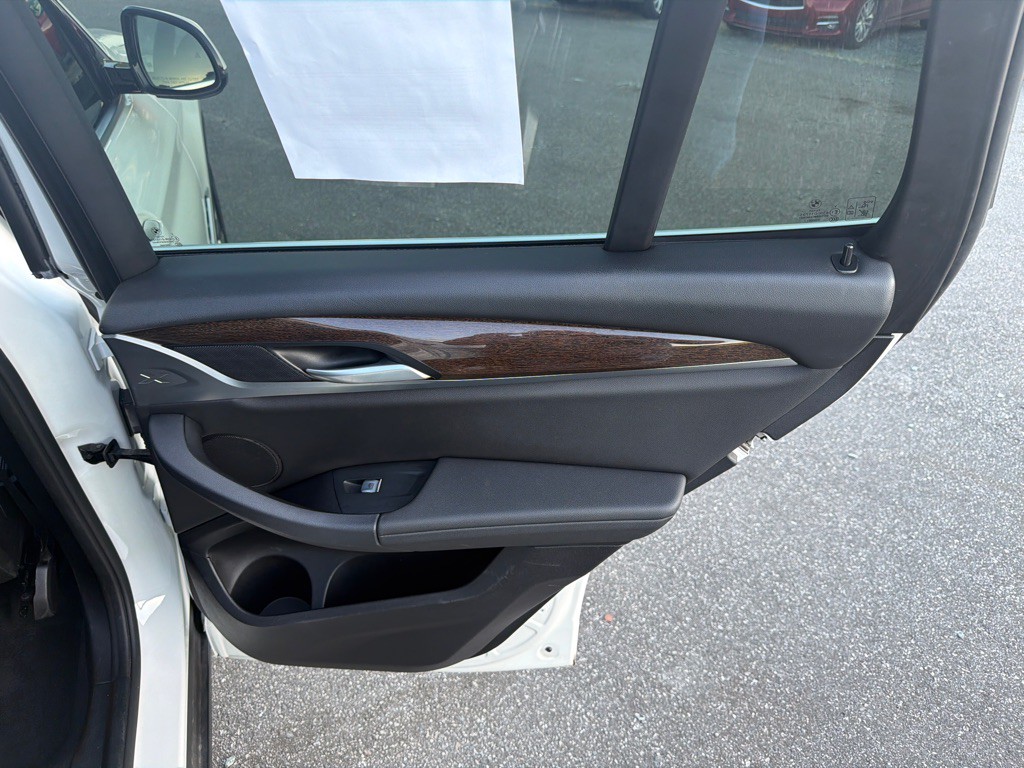 2021 BMW X3 Image 31