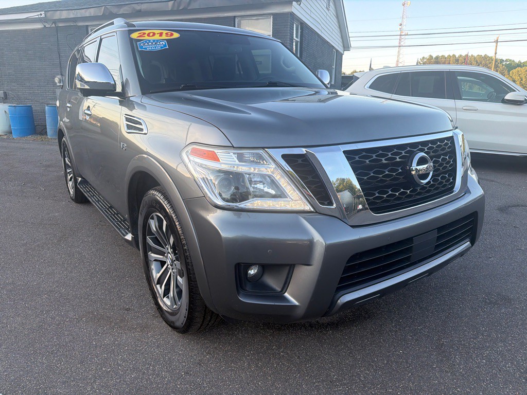 2019 Nissan Armada Image 2