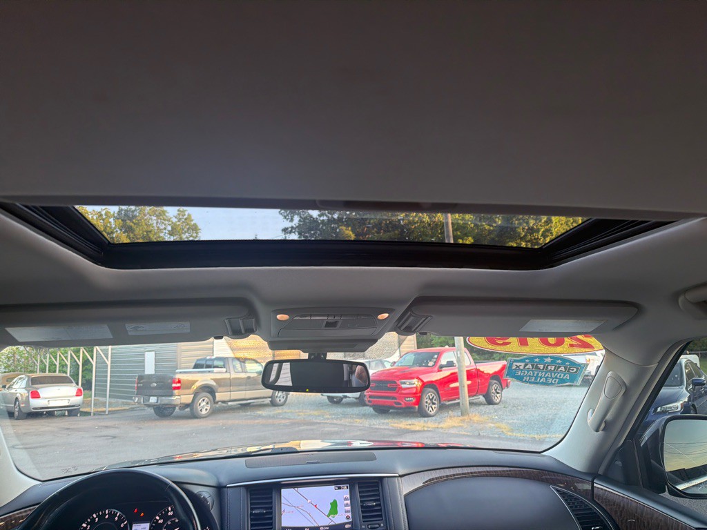 2019 Nissan Armada Image 18