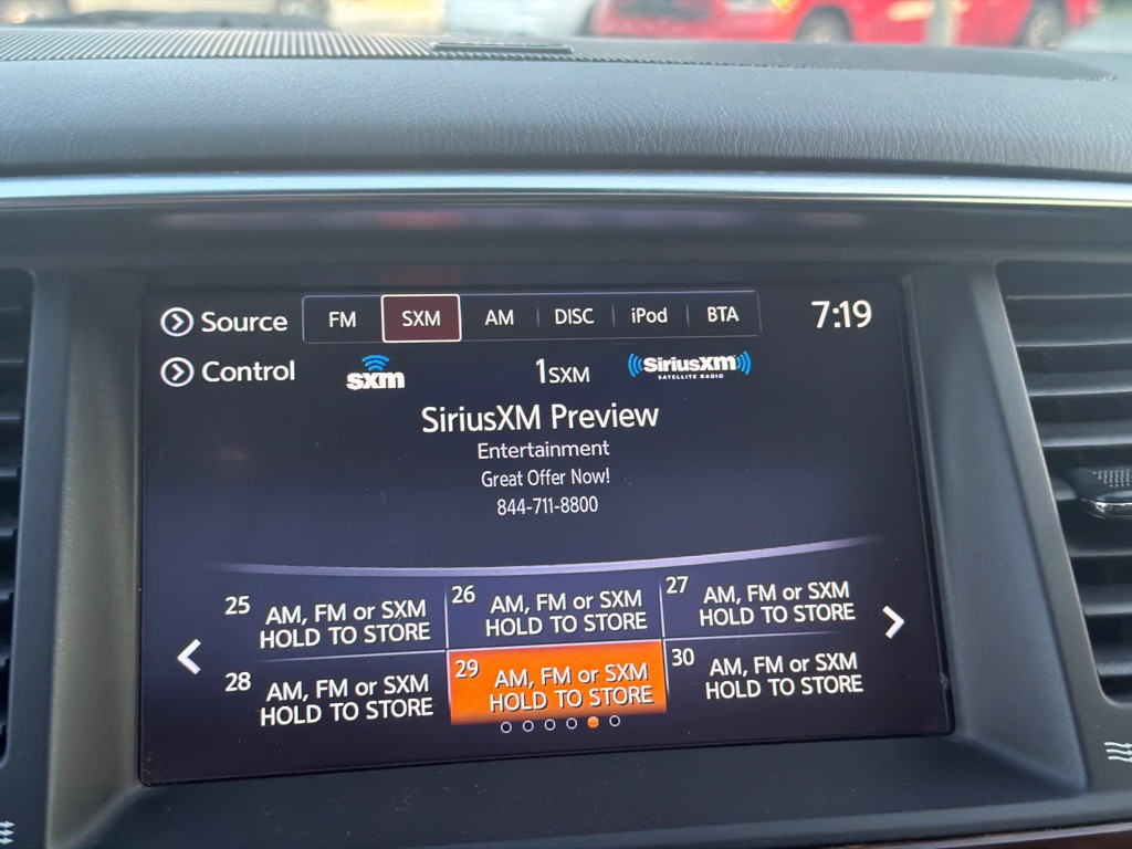 2019 Nissan Armada Image 23