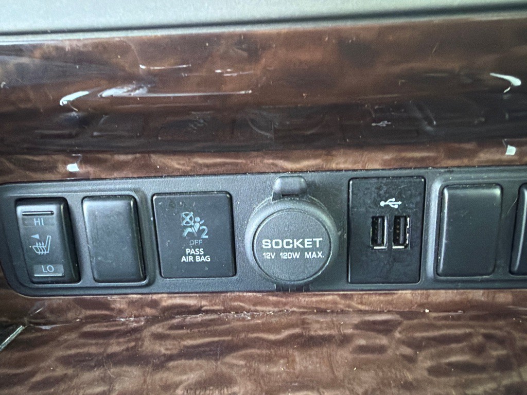2019 Nissan Armada Image 27