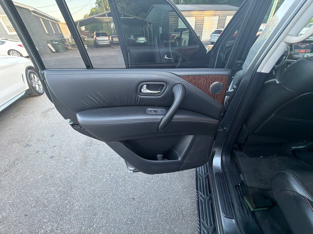 2019 Nissan Armada Image 34