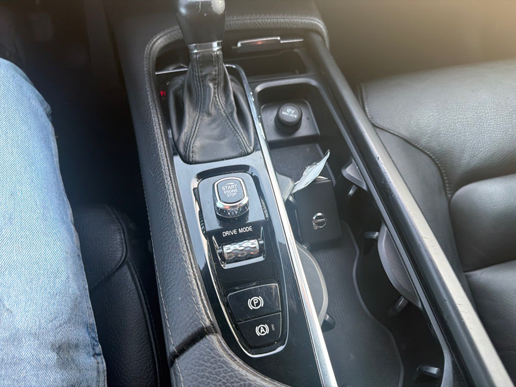 2019 Volvo XC90 Image 23