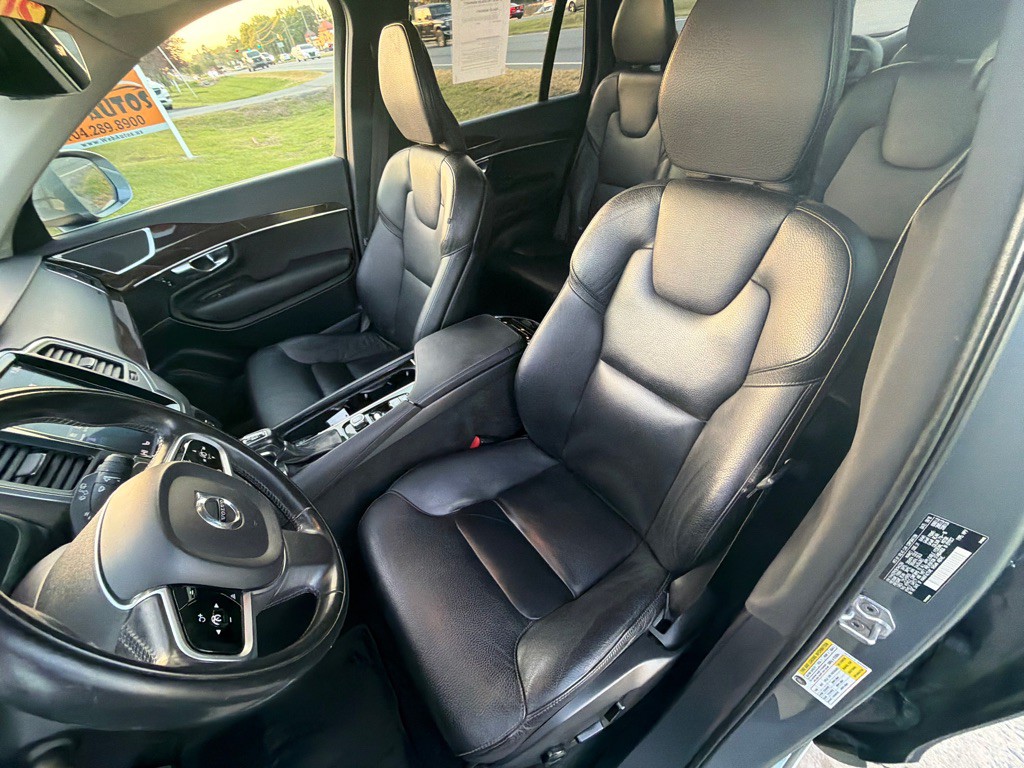 2019 Volvo XC90 Image 25