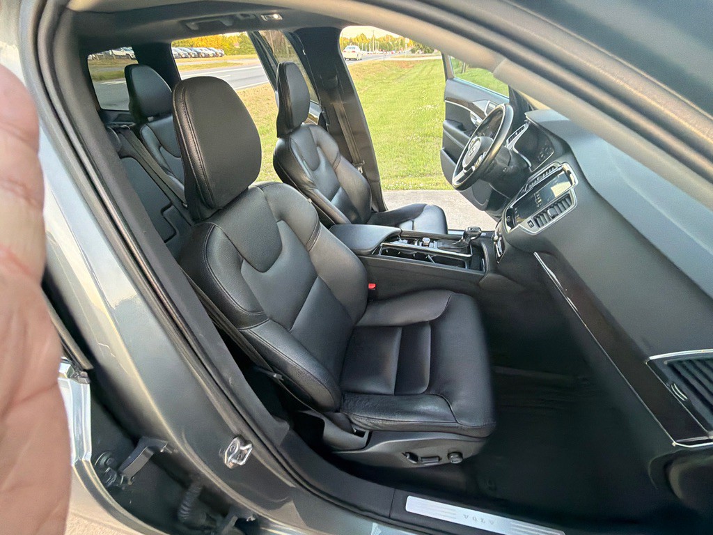 2019 Volvo XC90 Image 29