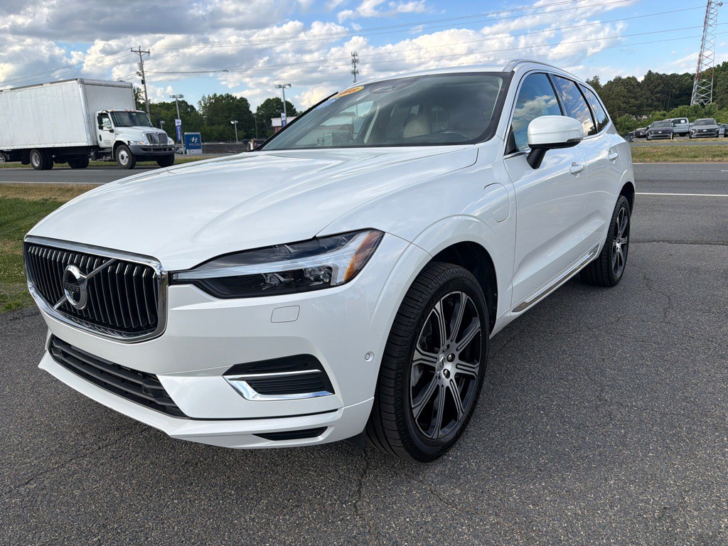 2018 Volvo XC60 Image 1