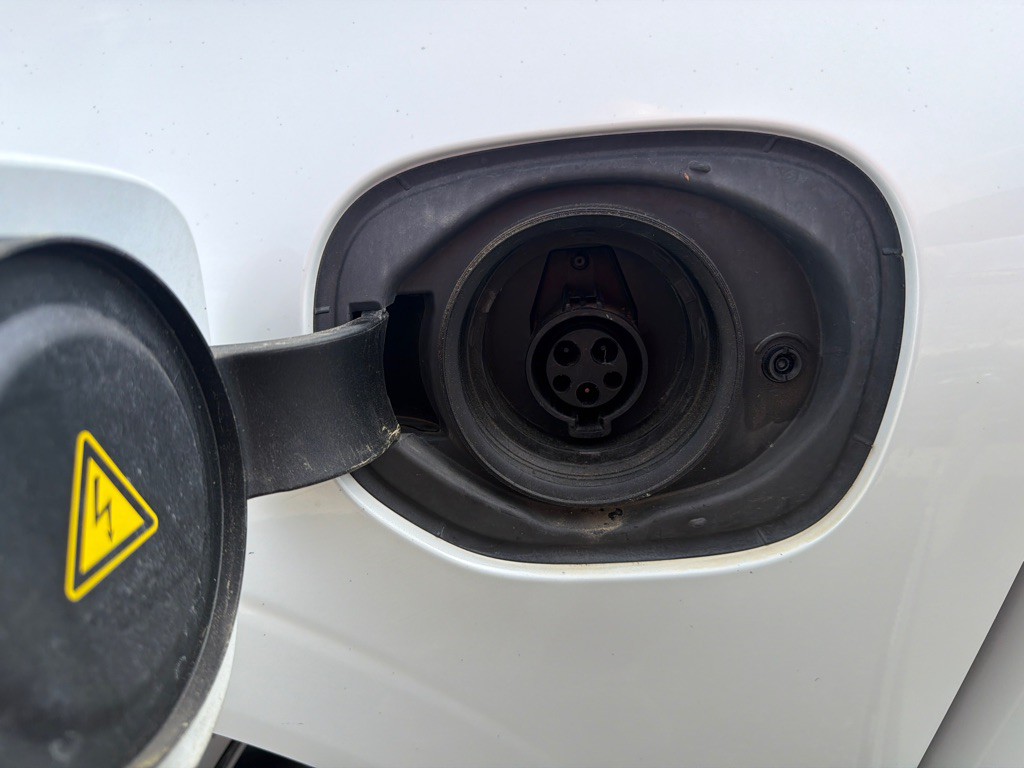 2018 Volvo XC60 Image 42