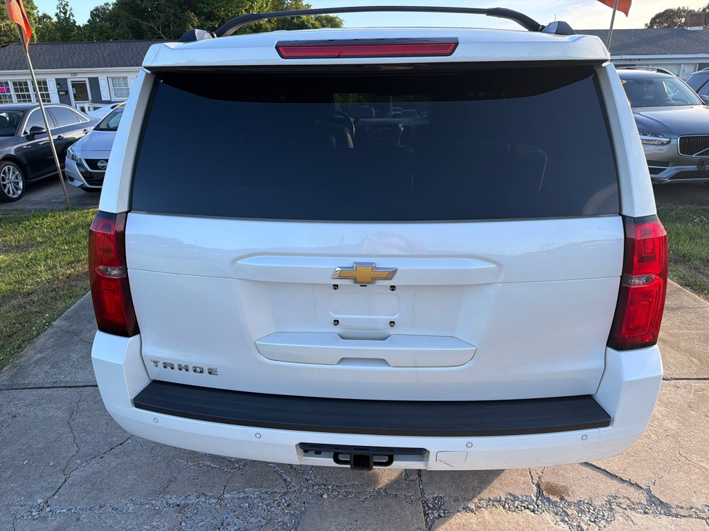 2016 Chevrolet Tahoe Image 12