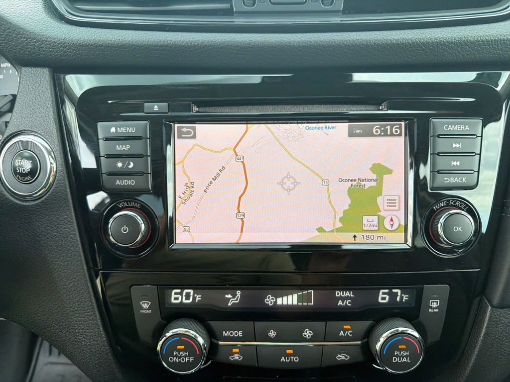 2018 Nissan Rogue Image 22