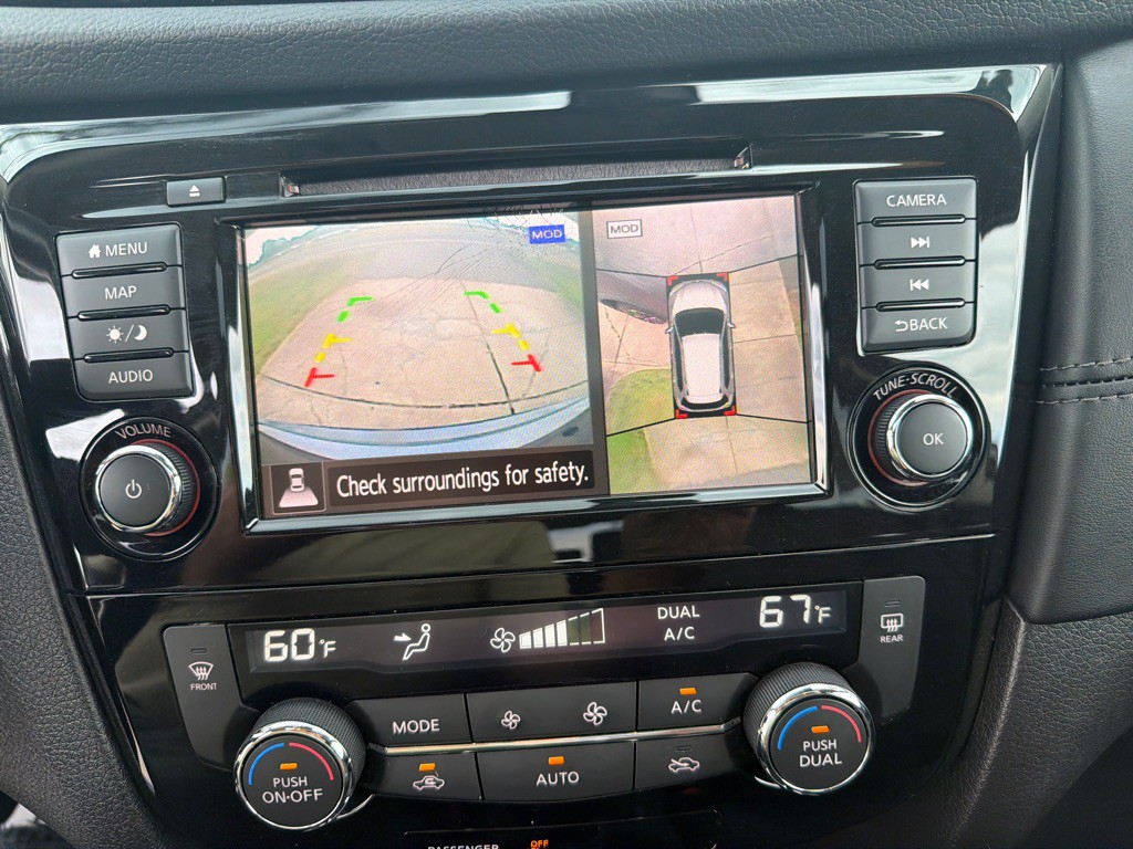 2018 Nissan Rogue Image 23