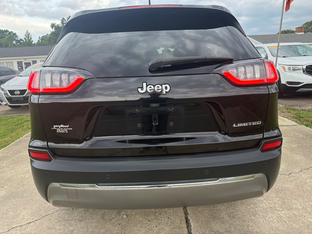 2019 Jeep Cherokee Image 10