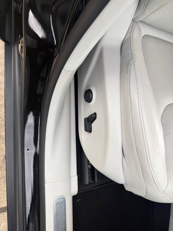 2019 Jeep Cherokee Image 27