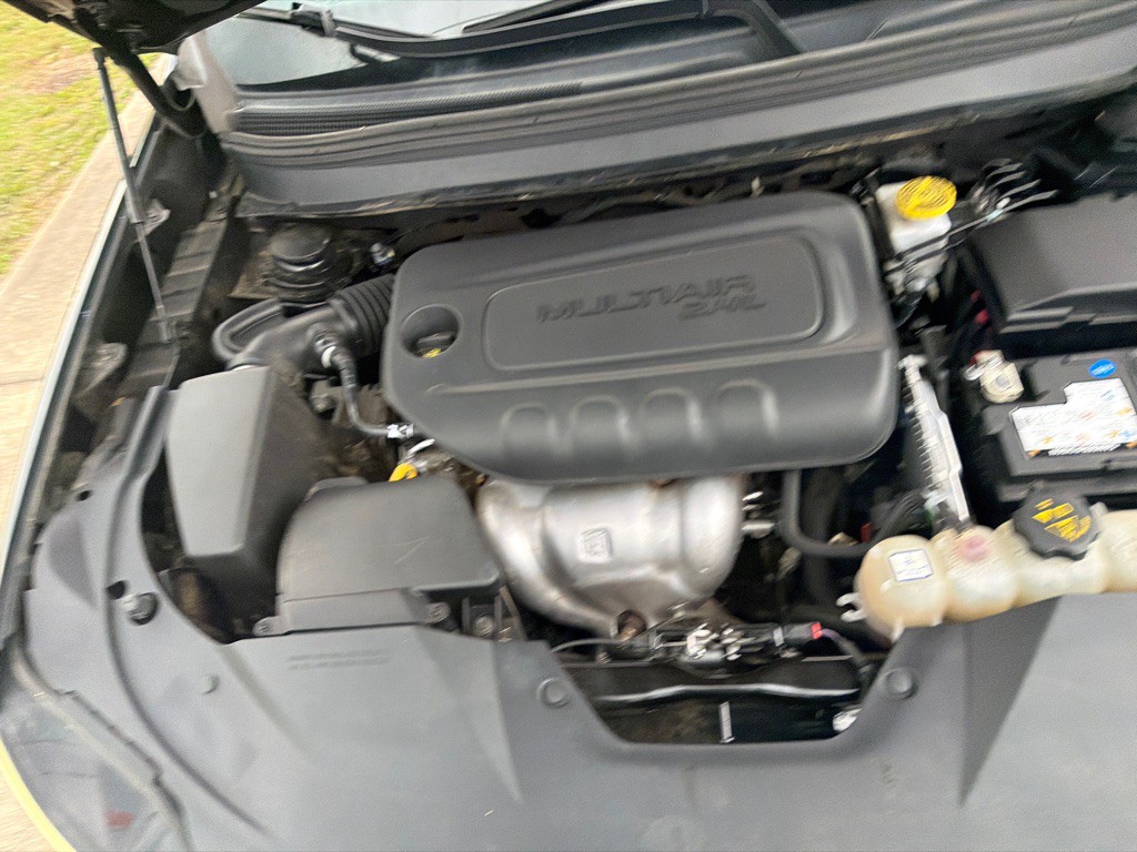 2019 Jeep Cherokee Image 37