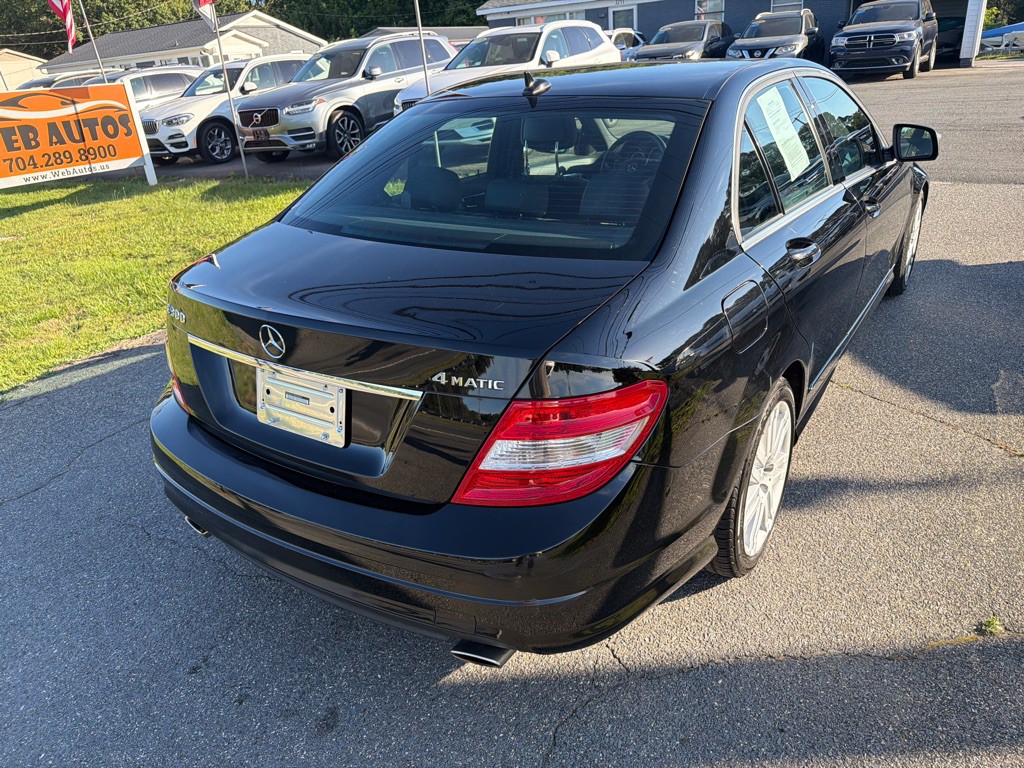 2009 Mercedes-Benz C-Class Image 13