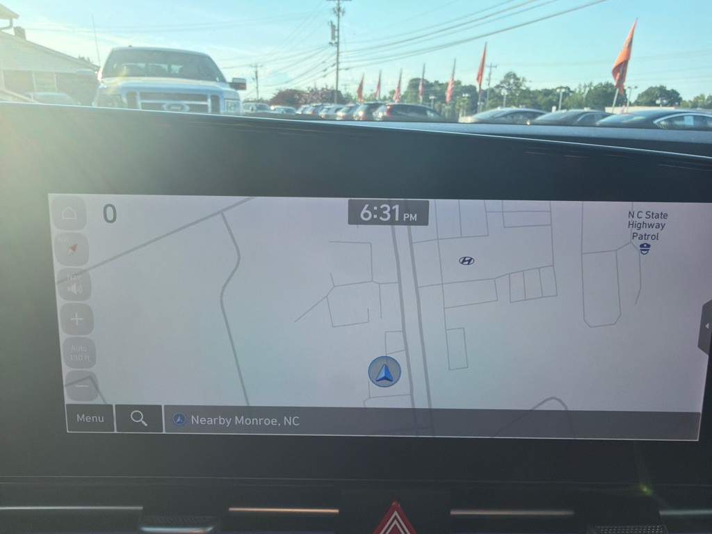 2022 Hyundai Elantra Image 22