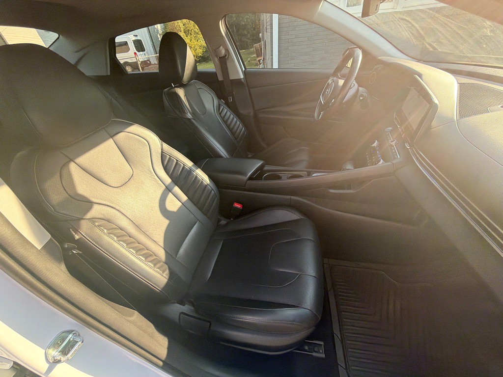2022 Hyundai Elantra Image 29