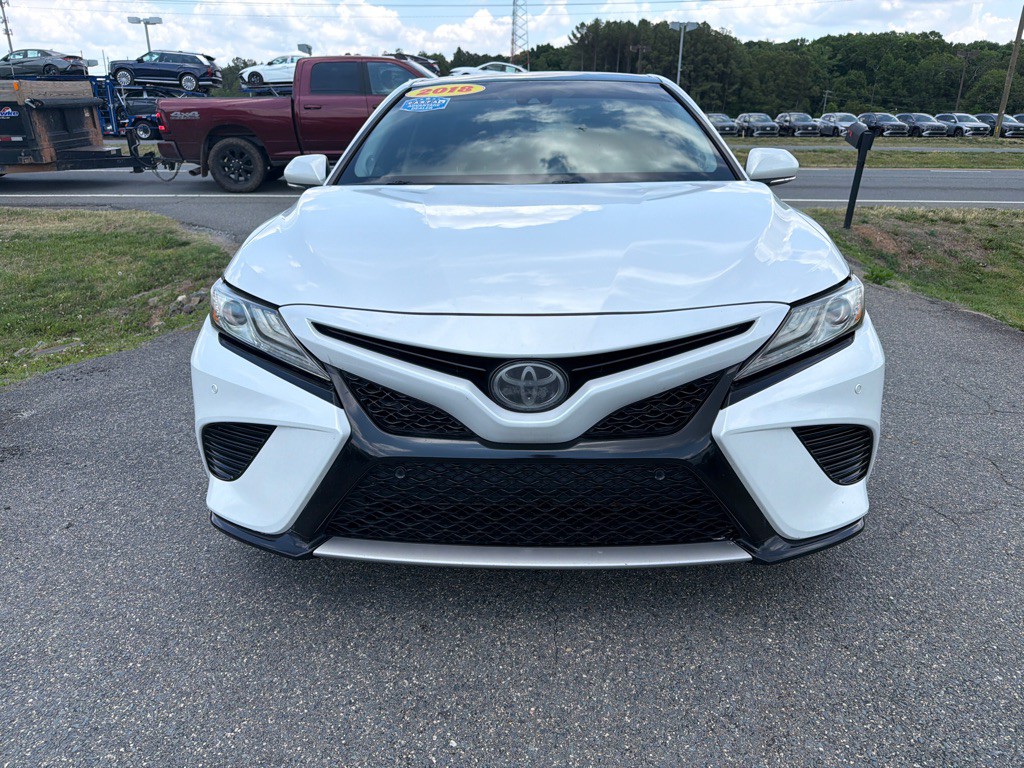 2018 Toyota Camry Image 3