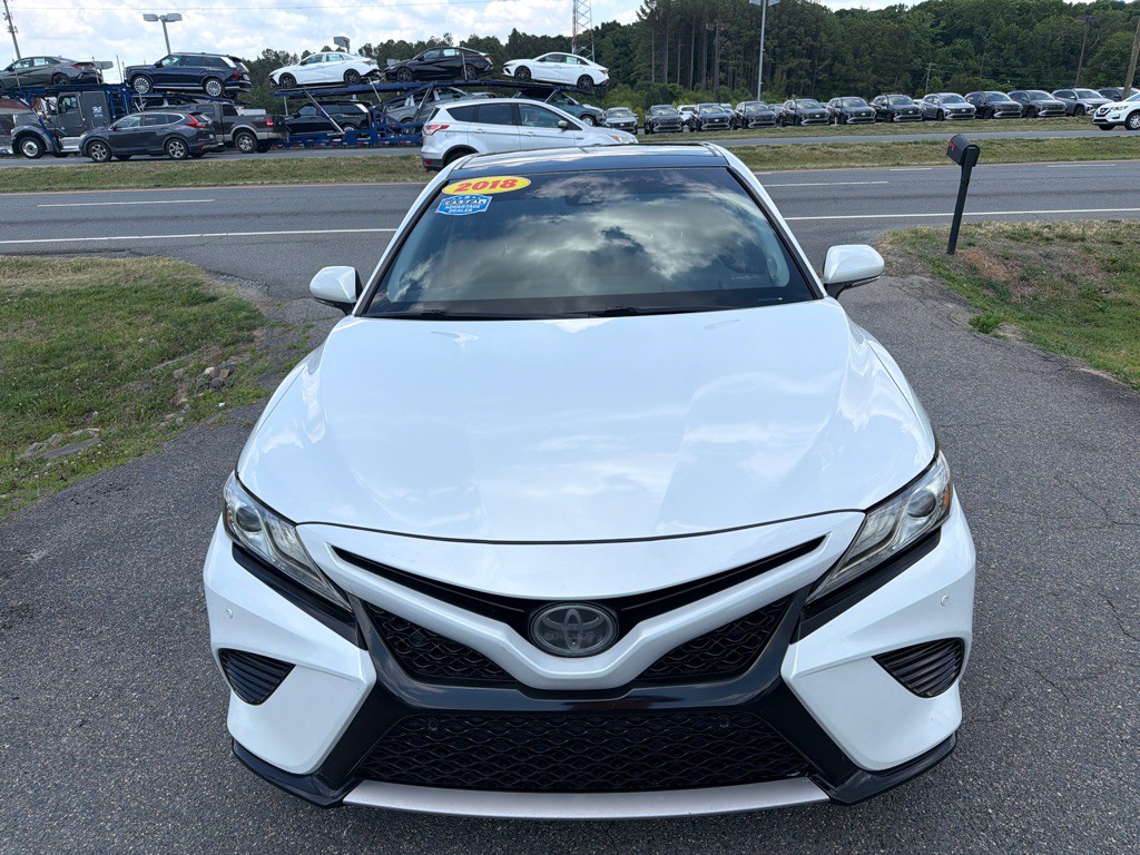 2018 Toyota Camry Image 6