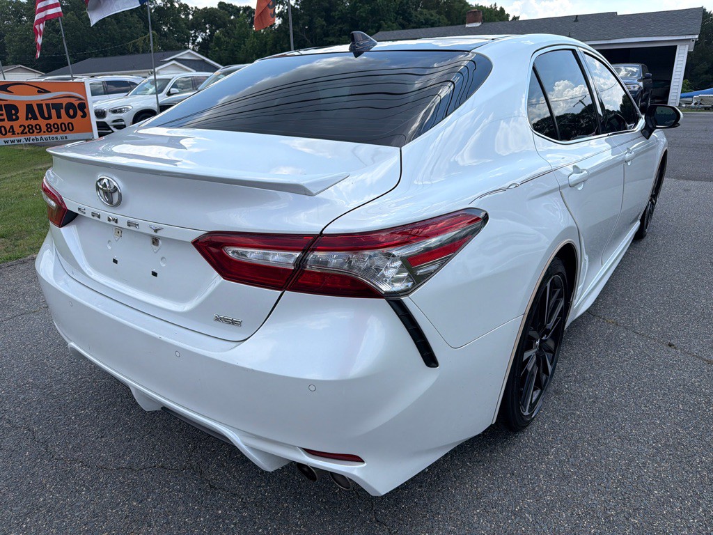 2018 Toyota Camry Image 9