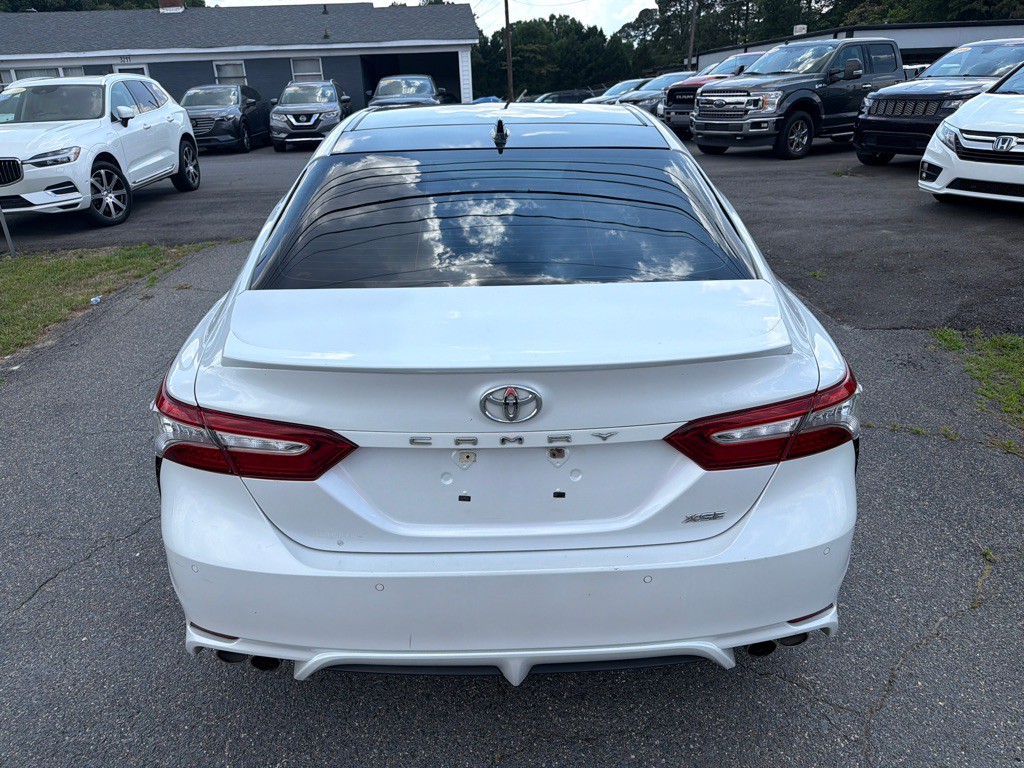 2018 Toyota Camry Image 13