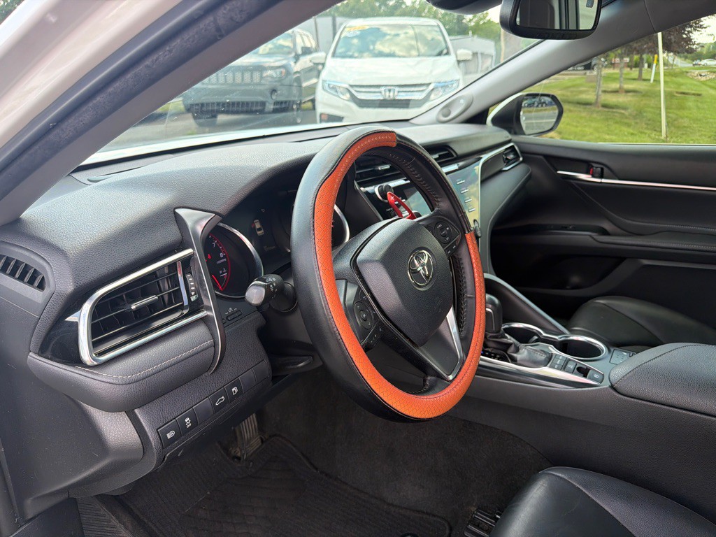 2018 Toyota Camry Image 15