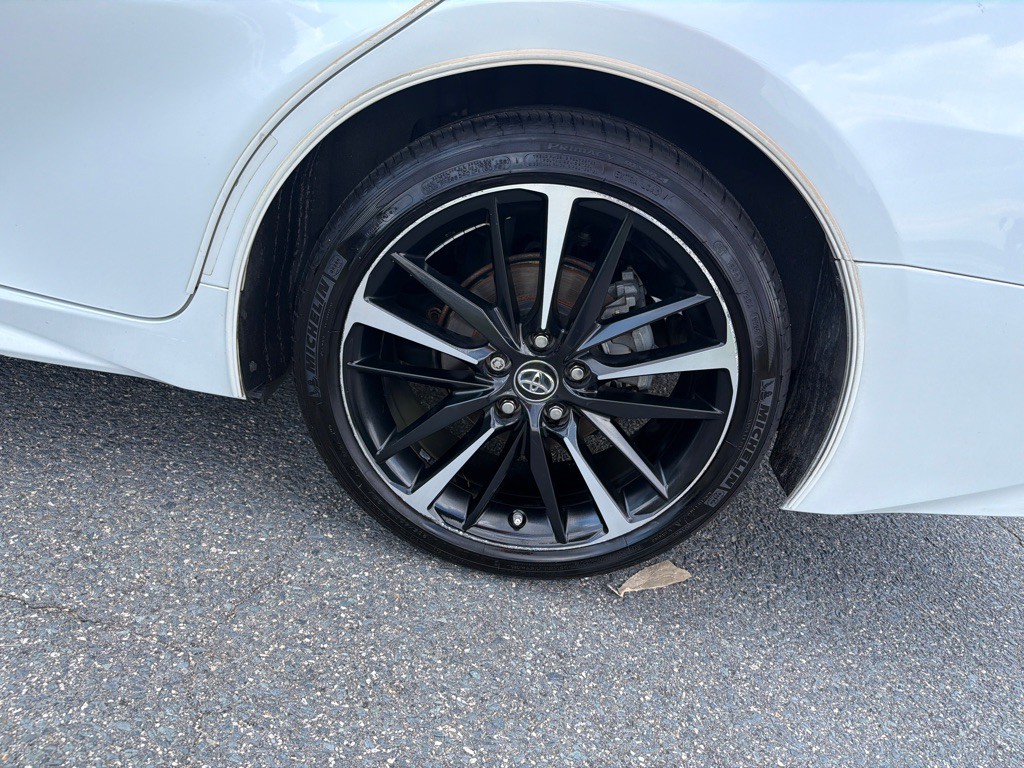 2018 Toyota Camry Image 35