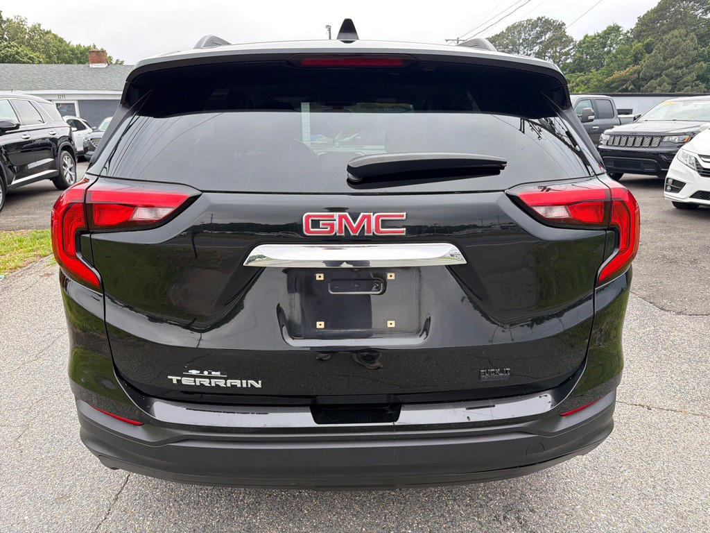 2018 GMC Terrain Image 9