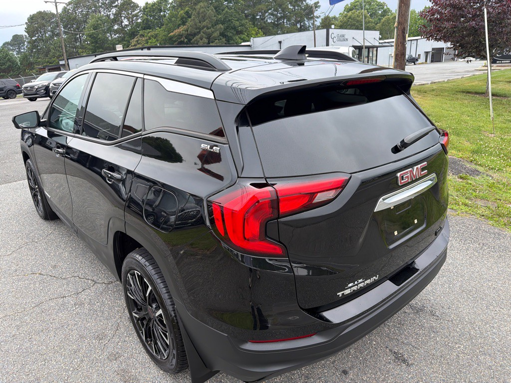 2018 GMC Terrain Image 10