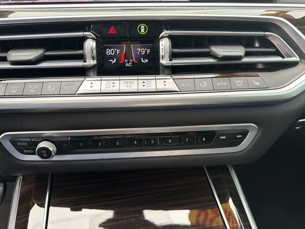 2020 BMW X5 Image 24