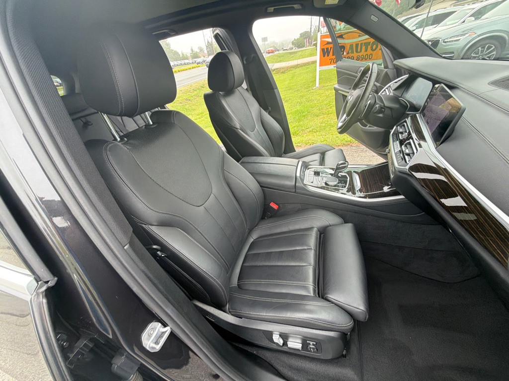 2020 BMW X5 Image 30