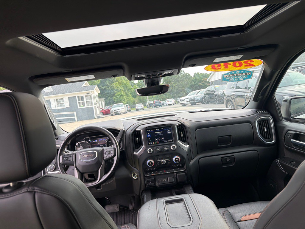 2019 GMC Sierra Image 16