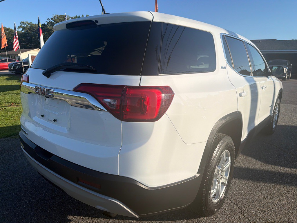 2019 GMC Acadia Image 8