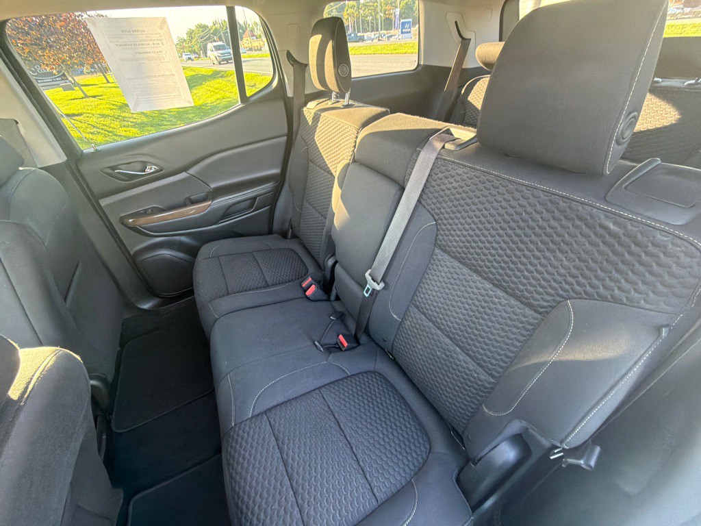 2019 GMC Acadia Image 25