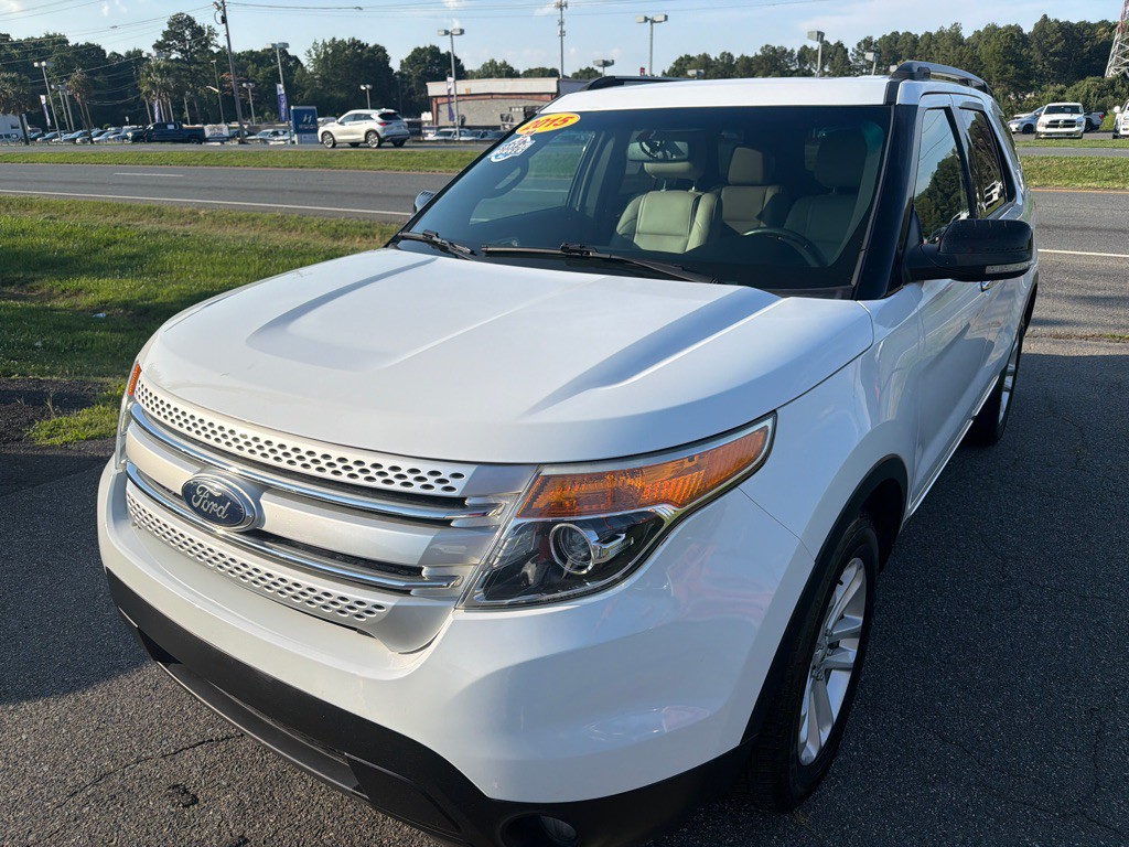 2015 Ford Explorer Image 4