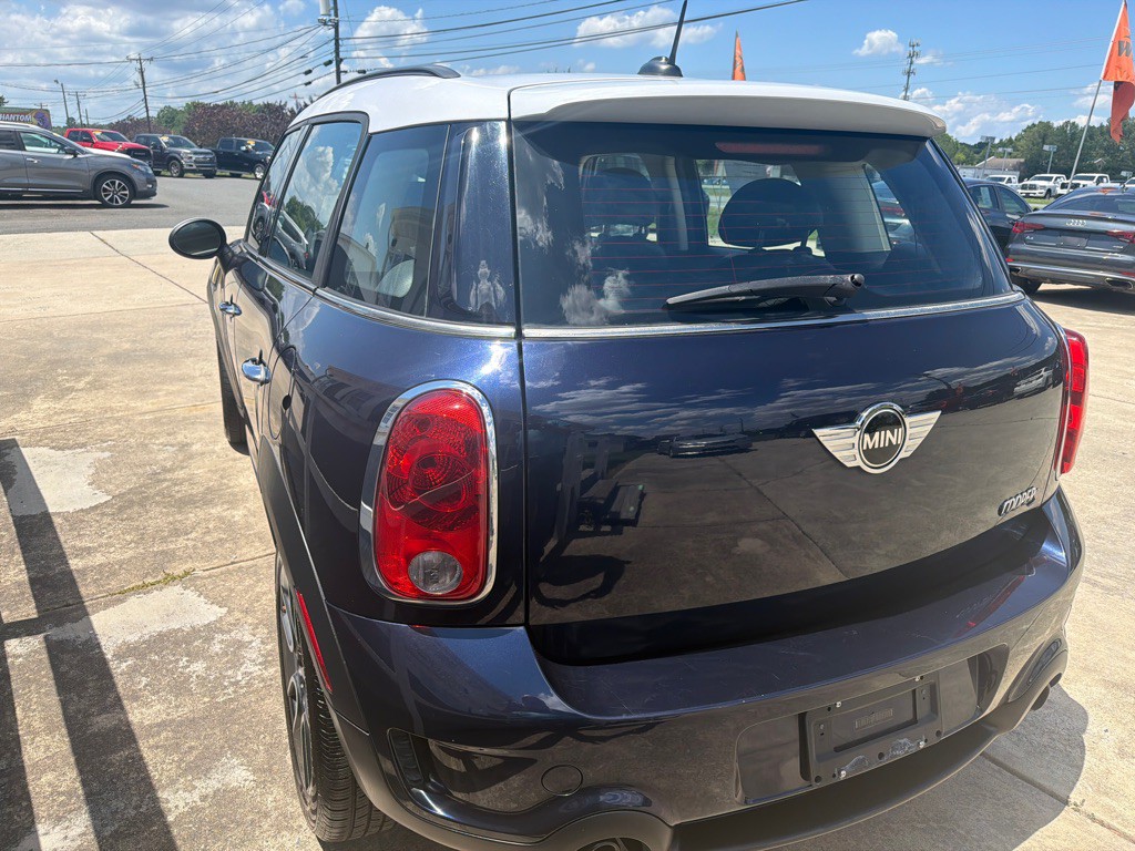 2012 MINI Cooper Image 8