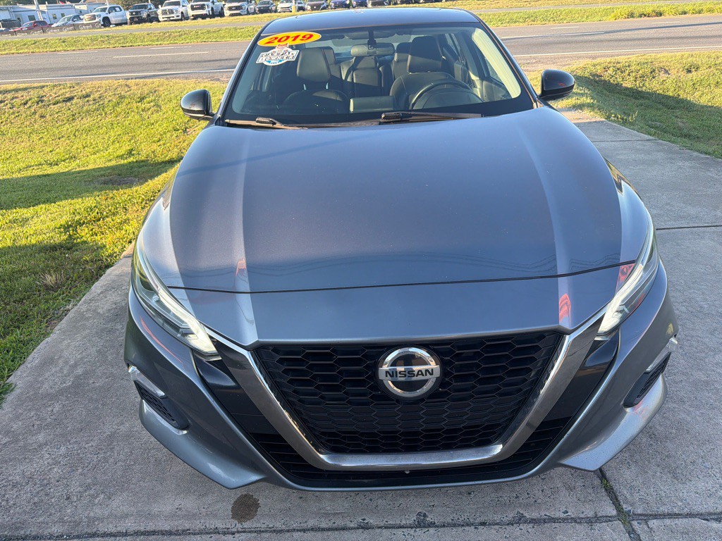 2019 Nissan Altima Image 6