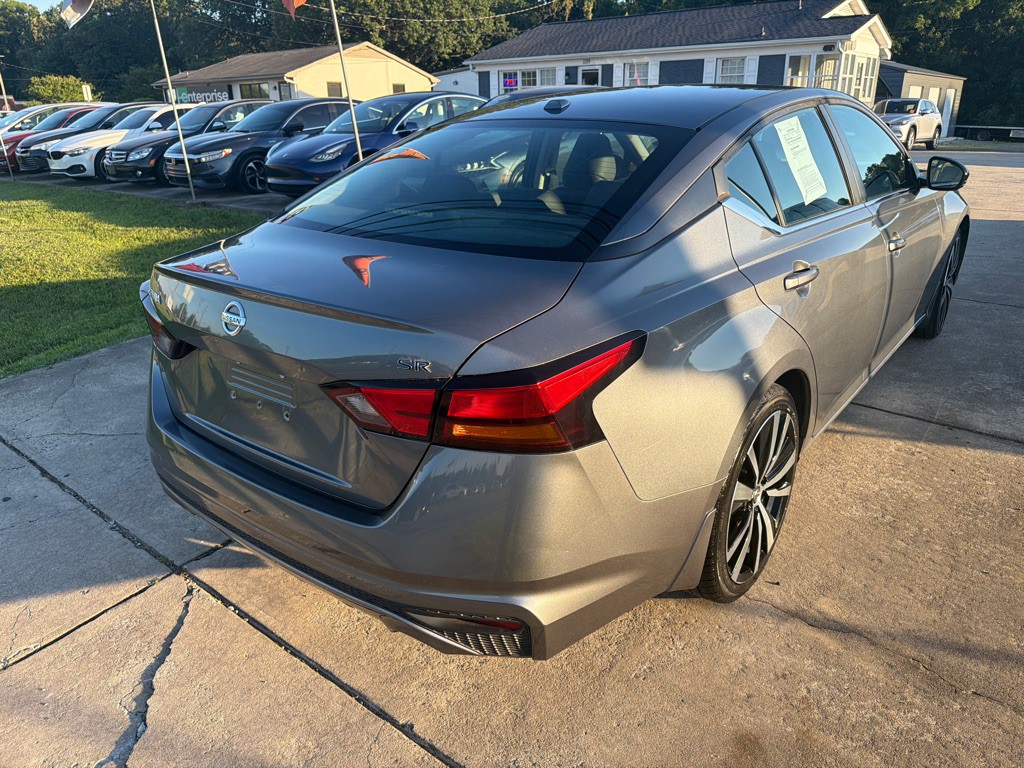 2019 Nissan Altima Image 11