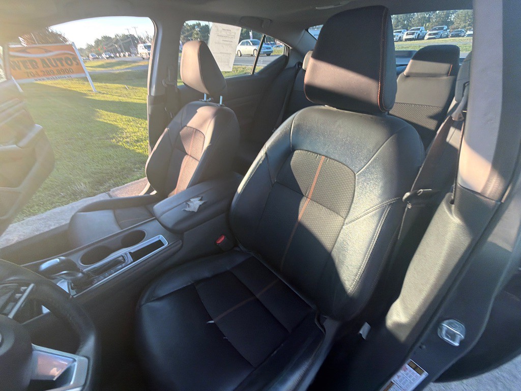 2019 Nissan Altima Image 24