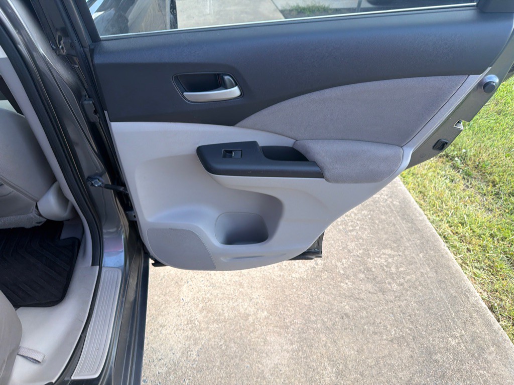 2013 Honda CR-V Image 28