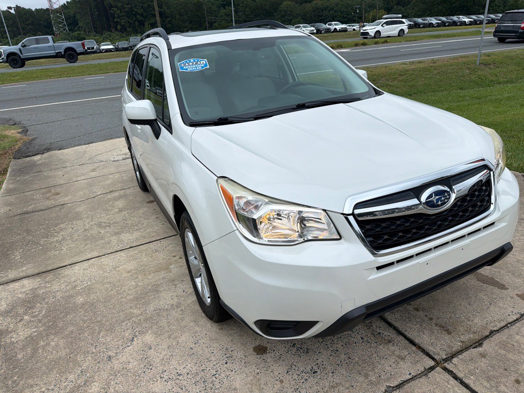 2016 Subaru Forester Image 5