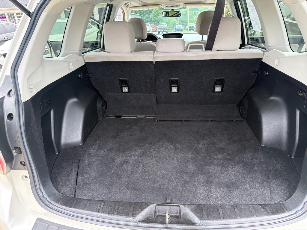 2016 Subaru Forester Image 29